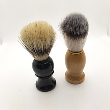 Load image into Gallery viewer, Men's Wooden Handle Shaving Brush